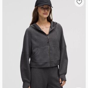 Lululemon Scuba Oversized
Full-Zip Hoodie
*Waffle size XS/S